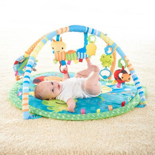 Taggies by Bright Starts Bebi gimnastika Bubice i zagrljaji - detalj