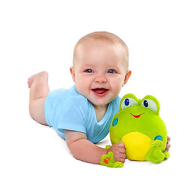 Bright Starts Igračka Raspevana i razmrdana žabica - detalj