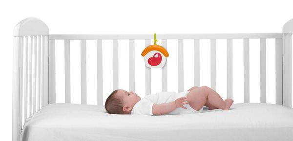 Chicco Muzička vrteška za krevetac Crvenkapa 00060132000000 - detalj