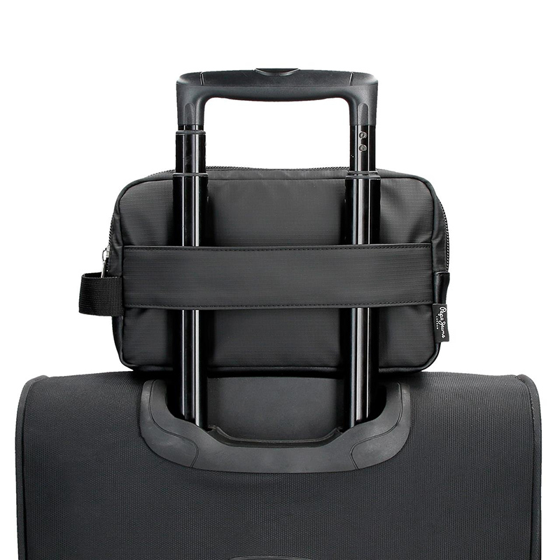 Pepe Jeans Muški neseser Straps 76644 - detalj