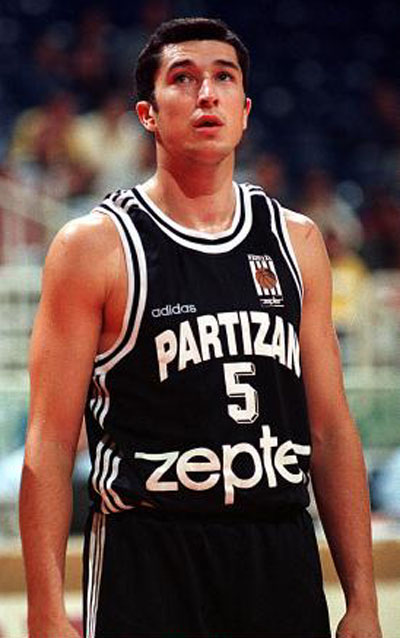 Replika Dresa Harisa Brkića XXL Ograničena Serija - detalj