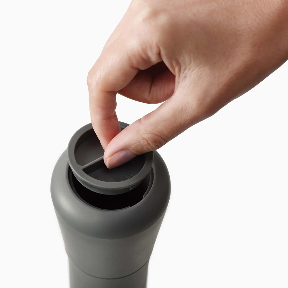 Set za so i biber Joseph Joseph Milltop - detalj