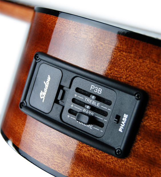 Ozvučena studijska gitara Admira Malaga-EC - detalj