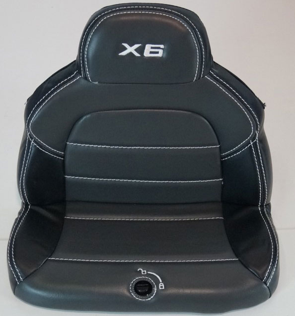 Automobil na akumulator BMW X6 Licenciran model - detalj