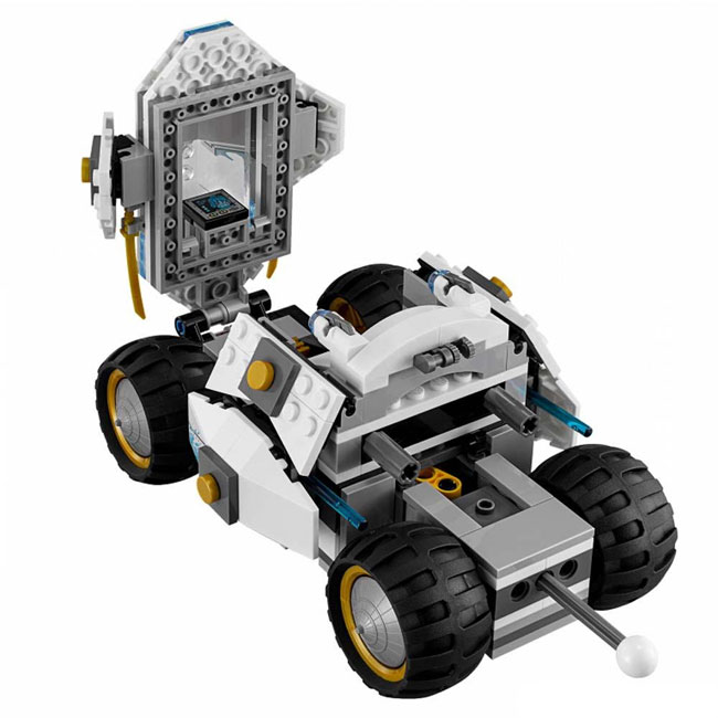 LEGO® NINJAGO kocke Titanium Ninja Tumbler LE70588 - detalj