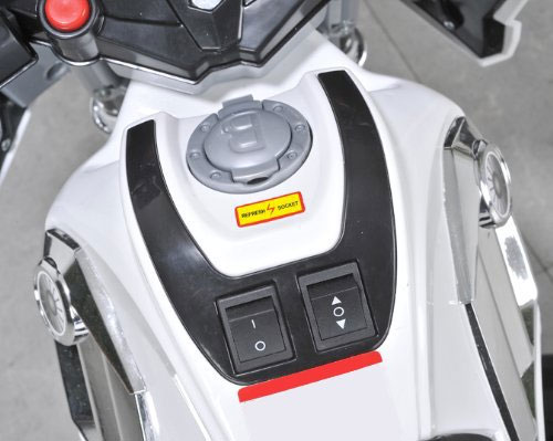 Motor na akumulator Cobra beli - detalj