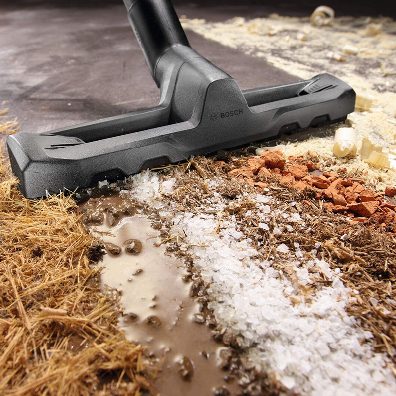 Usisivač za suvo i mokro usisavanje Bosch UniversalVac 15 06033D1100 - detalj