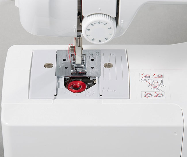 Mašina za šivenje Brother KE14 Little Darling - detalj