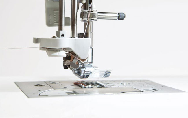 Mašina za šivenje Brother Innov-is 35 - detalj