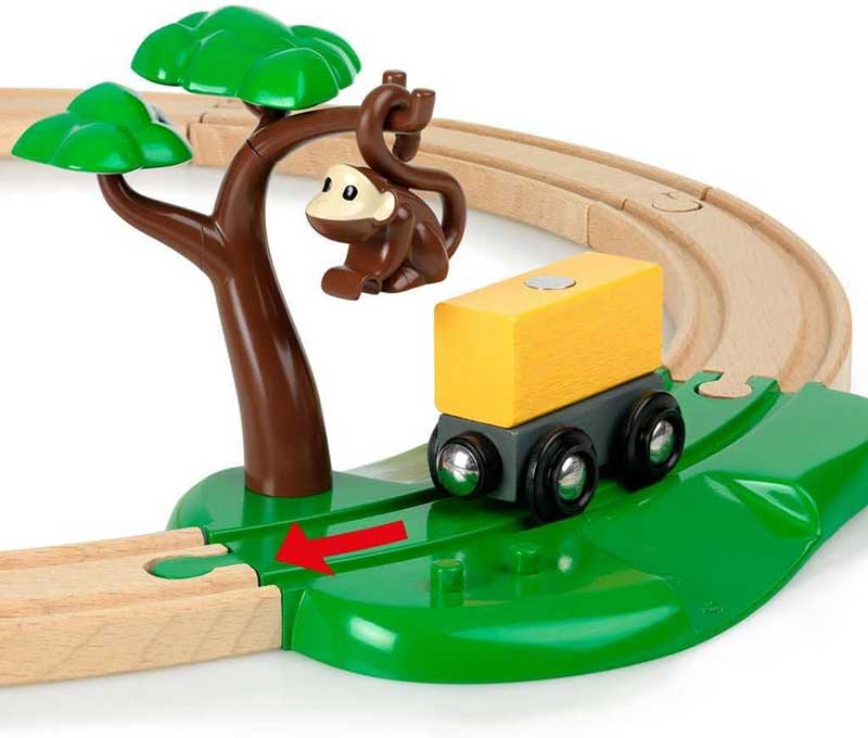 Safari voz sa prugom BRIO 33720 - detalj