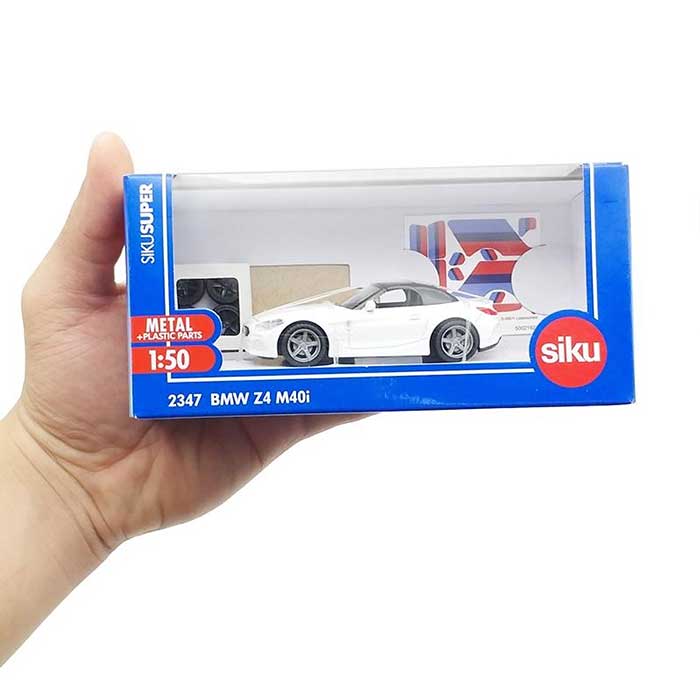 SIKU Automobilčić za decu BMW Z4 M40i 2347 - detalj