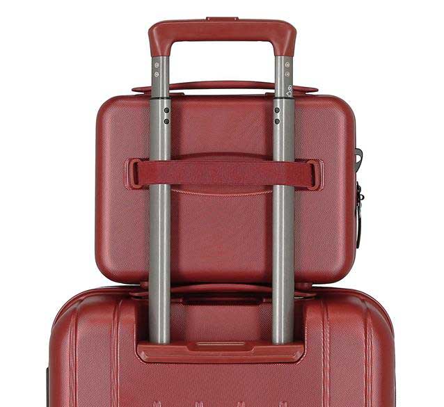 Kofer neseser za kozmetiku Movom Wood red 53139 - detalj