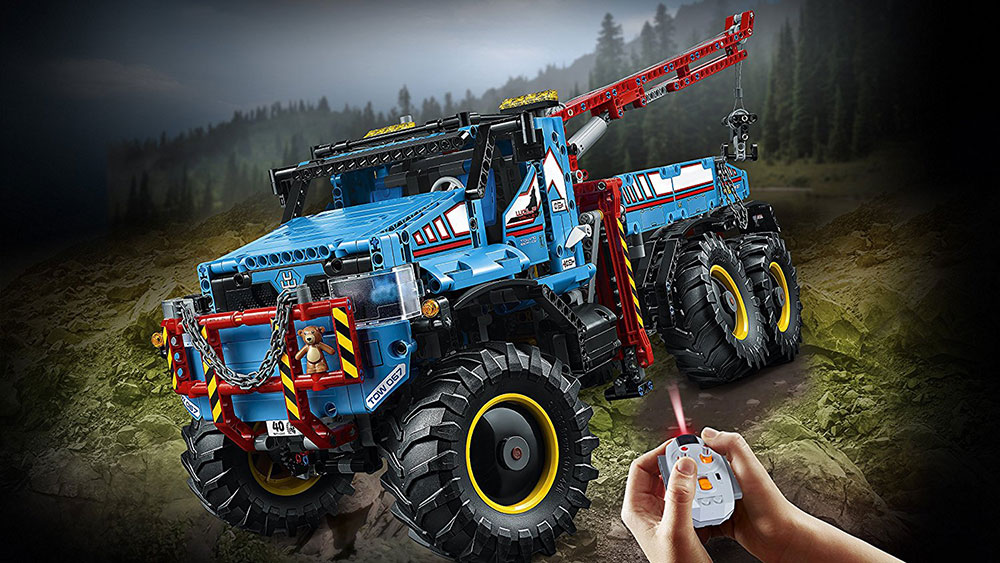LEGO® Technic - Model 2 in 1 - 6x6 All Terrain Tow Truck - Research Explorer Vehicle - Svestrani šlep kamion - Terensko istraživačko vozilo 1862 delova 42070 - detalj