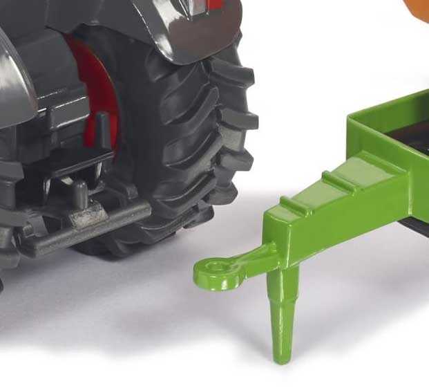 Siku Traktor Fendt sa kiper prikolicom 1989 - detalj