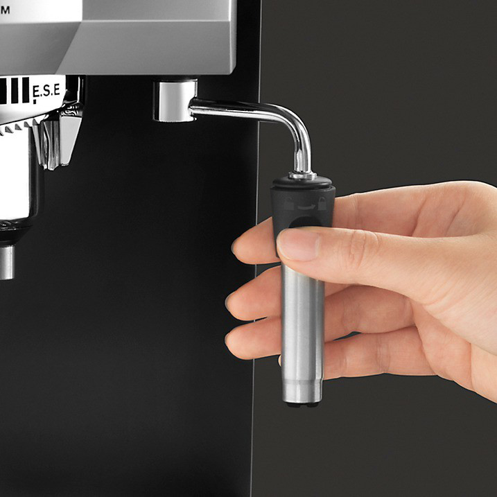 Krups aparat za espreso XP562030 - detalj