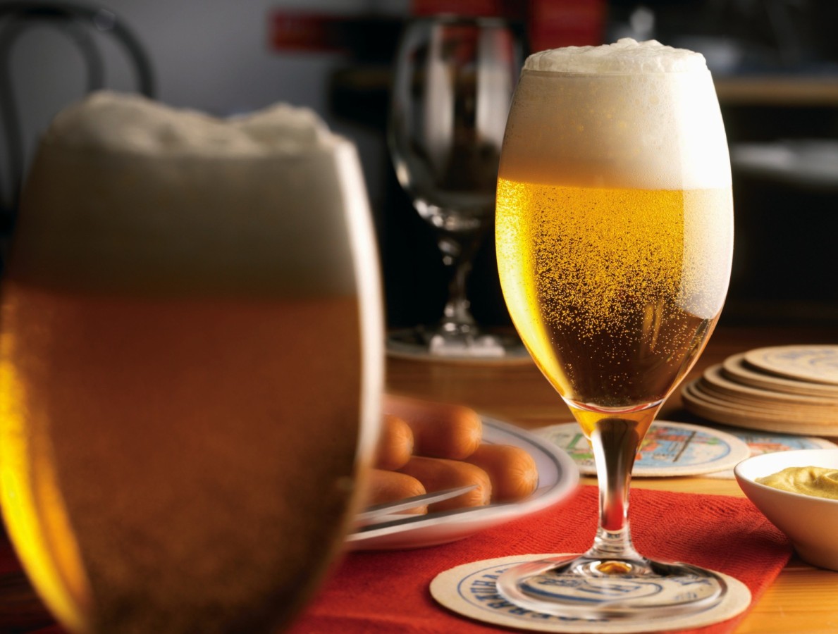 Staklene čaše za pivo BORMIOLI Executive 3 komada - detalj