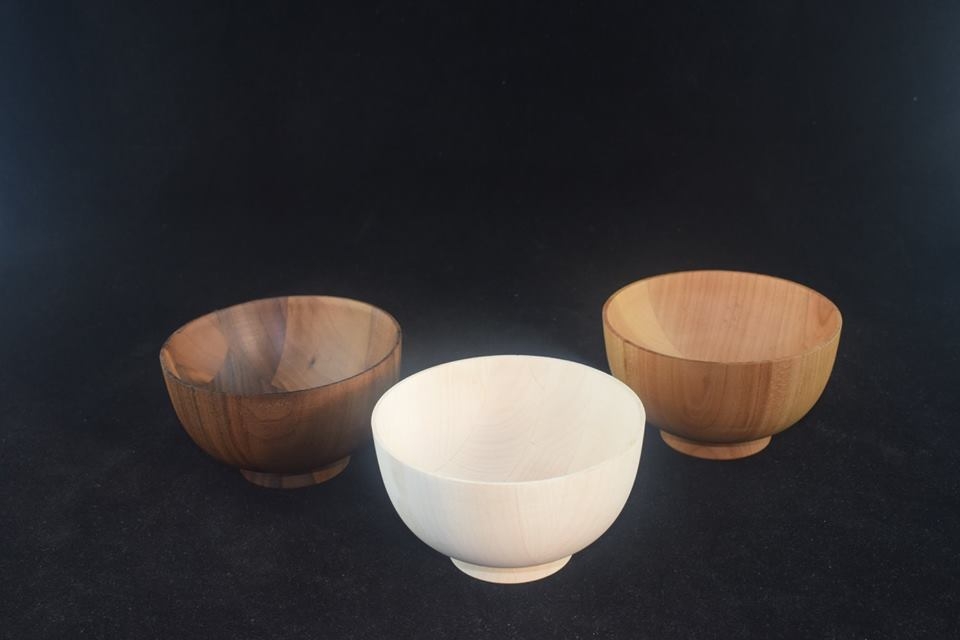 Činija od trešnjinog drveta - detalj