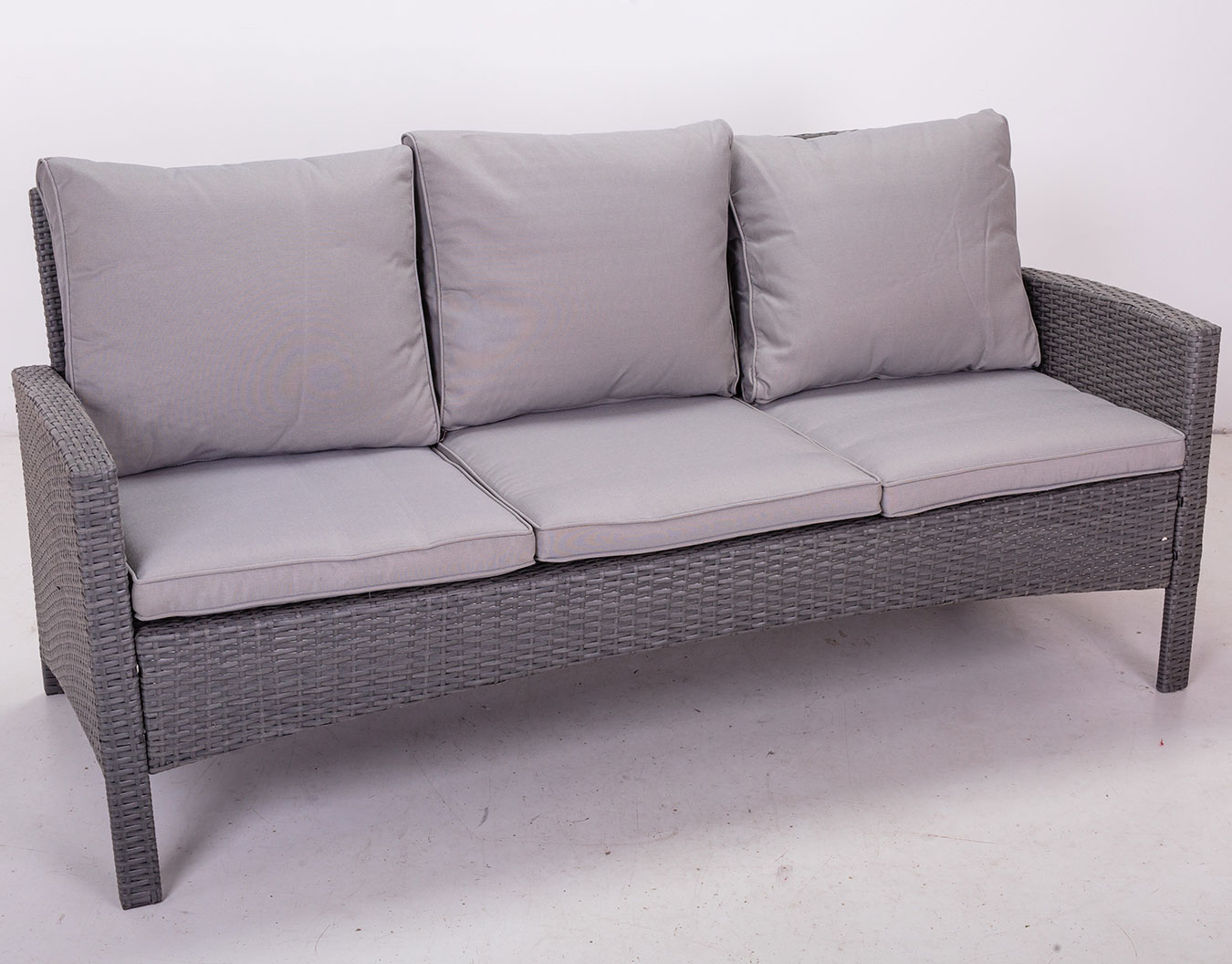 Baštenski Set Za Ručavanje - Royal Graden - 2 Fotelje, Trosed, Sto Sa Staklom - detalj