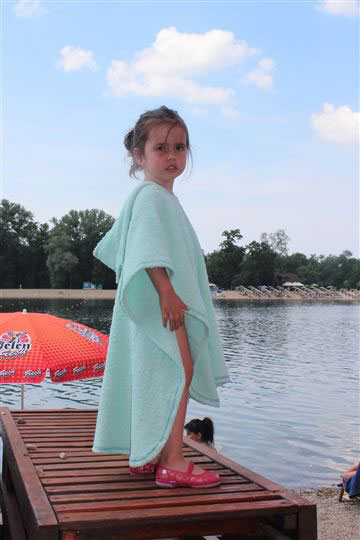 NunaNai peškir pončo - detalj