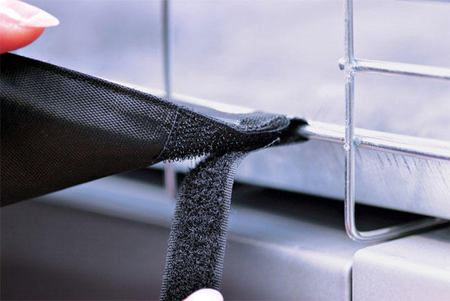 Zaštita za branik automobila prilikom vožnje pasa - Trixie 1346 - detalj