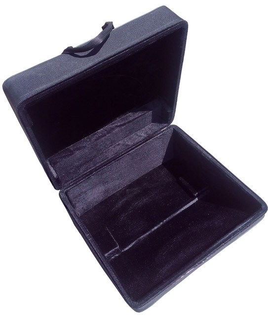 Moller Kofer sa točkićima za harmoniku od 120 basova 341 - detalj