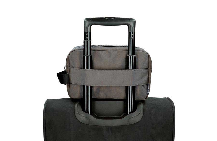 Muški kozmetički neseser Pepe Jeans Iron 76544 - detalj