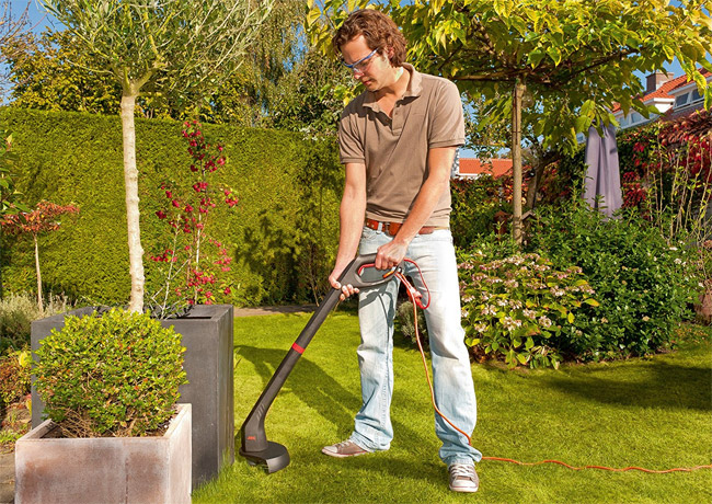 Električni trimer za travu Skil 0735 AA - detalj