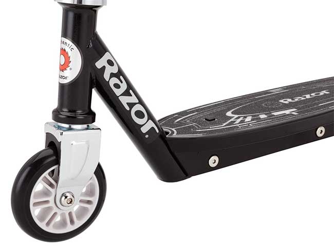 Razor Dečiji trotinet sa svetlećom daskom Tekno Scooter - detalj