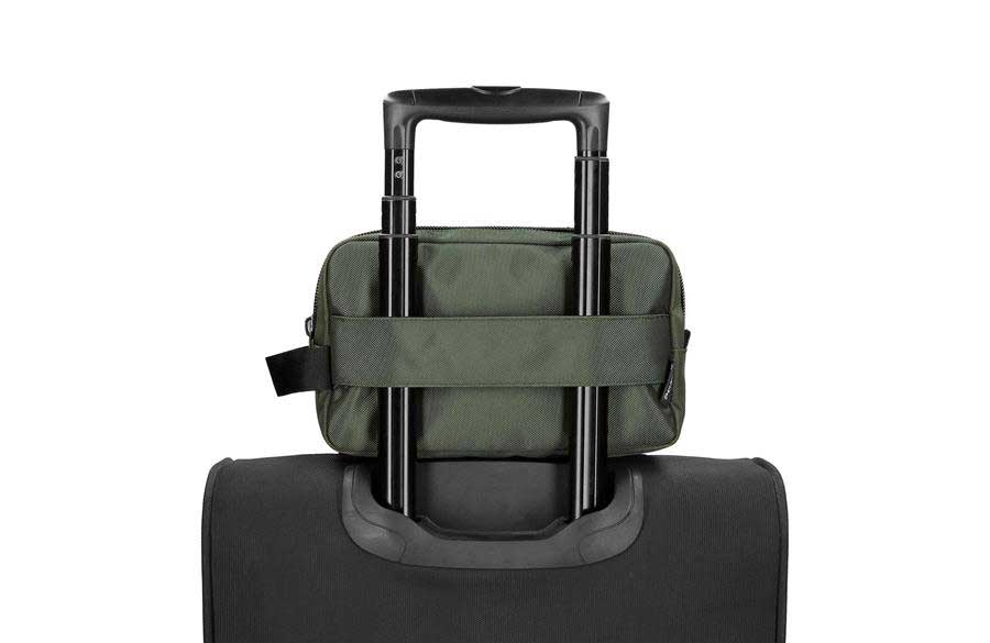 Muški neseser za kozmetiku Pepe Jeans Bromley green 70644 - detalj