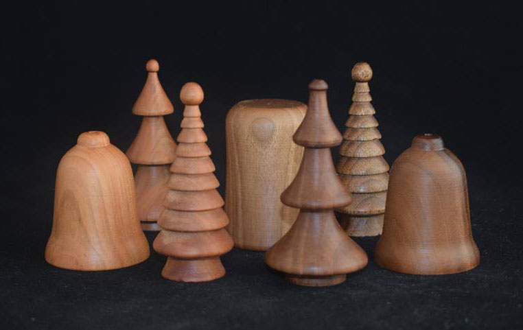 Jelkica Mraz od orahovog drveta 10 cm - detalj