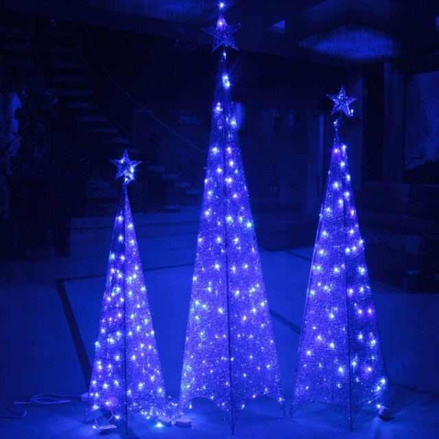 Svetleća Piramida - Crveni Abažur 150 cm Jelka - detalj