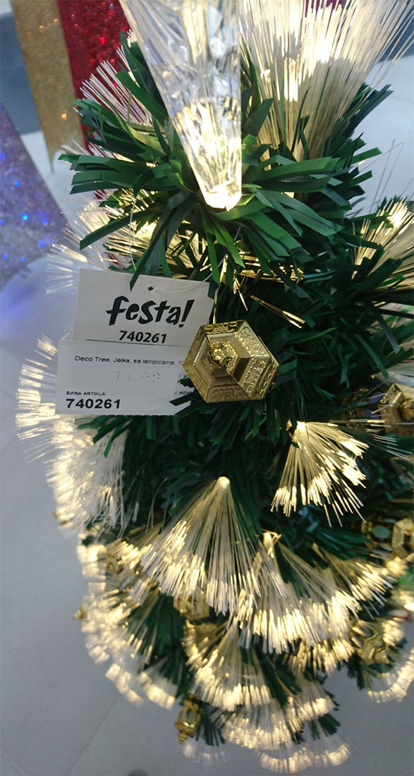 Svetleća Novogodišnja Fiber Jelka Sa Ugrađenim Lampicama - 120 cm - detalj