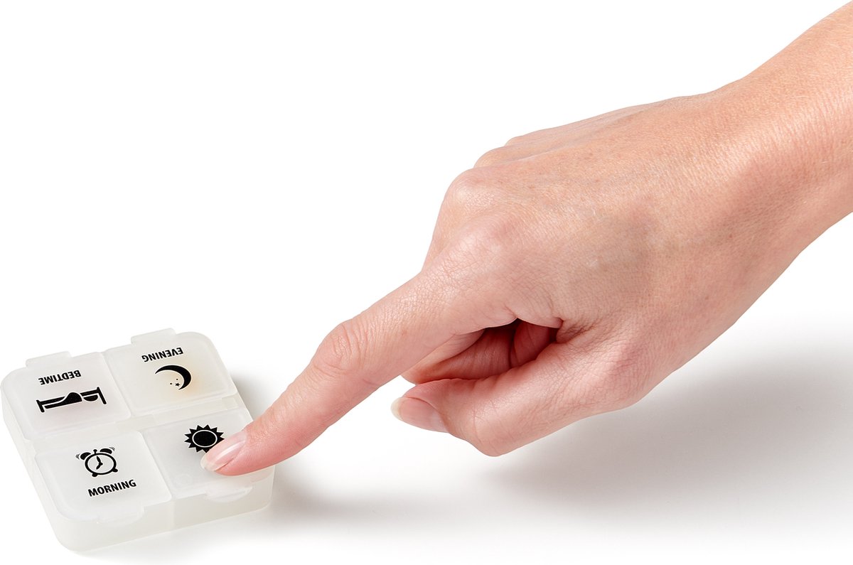 Dozator Za Lekove Za Jedan Dan VES029 - detalj