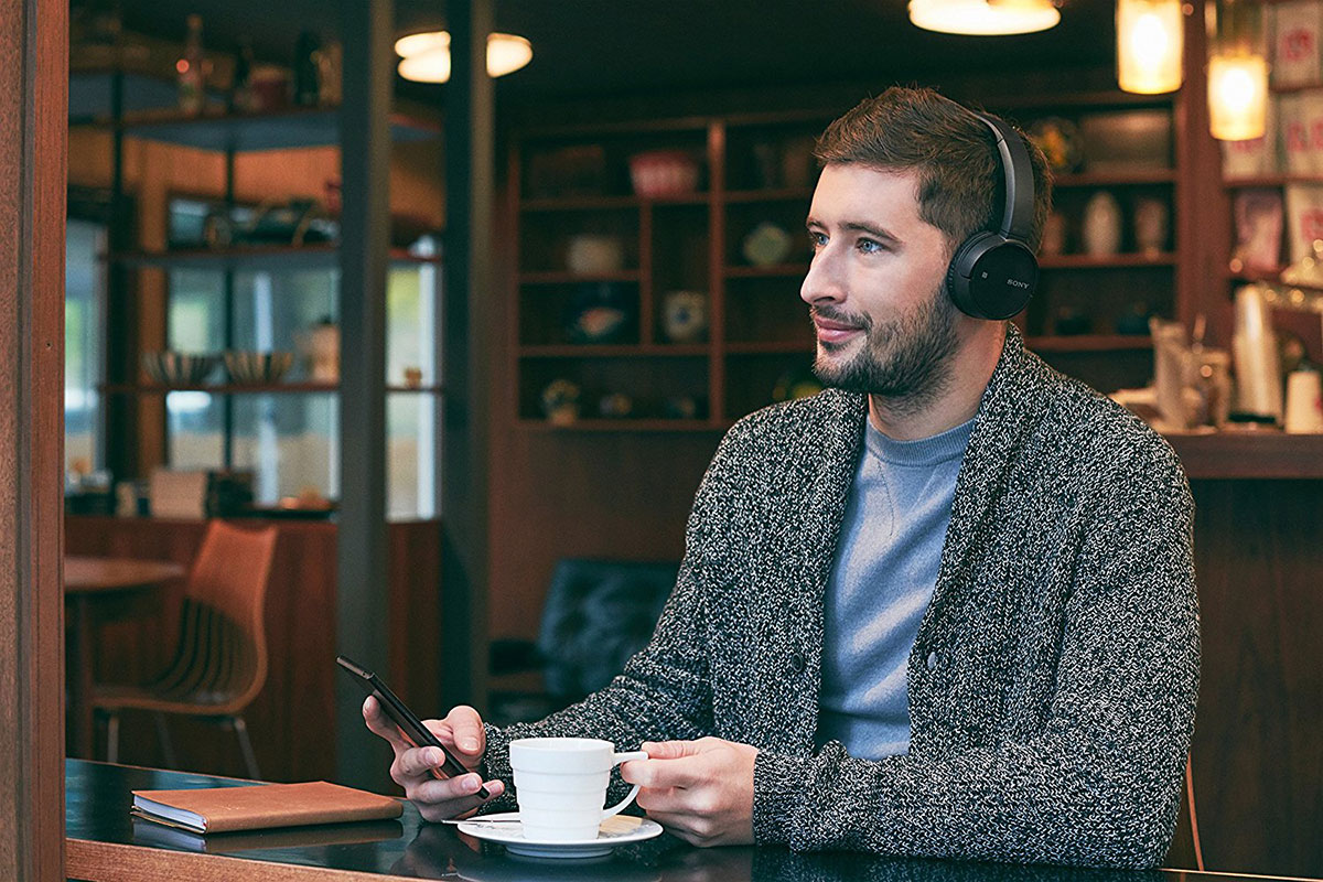 Sony WH-CH500 BlueTooth Slušalice Za Razgovor i Muziku - Crne - detalj