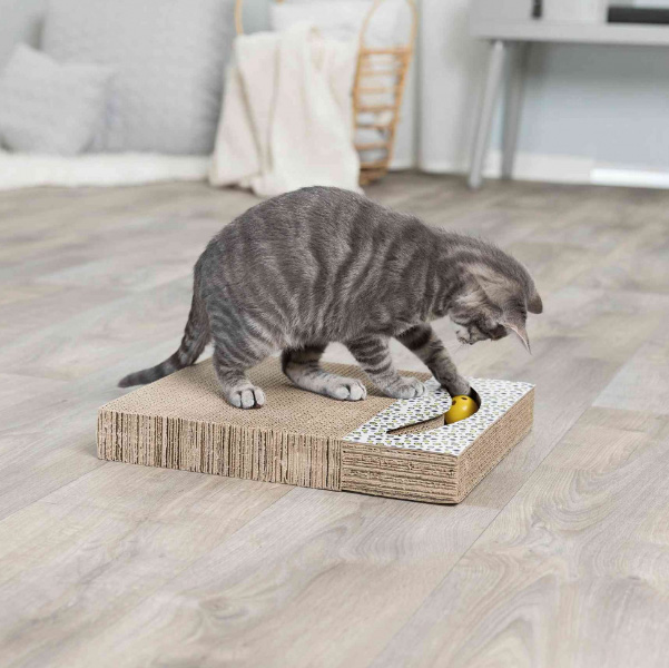 TRIXIE Grebalica-igračka za mačke TABLA 38x30cm - detalj