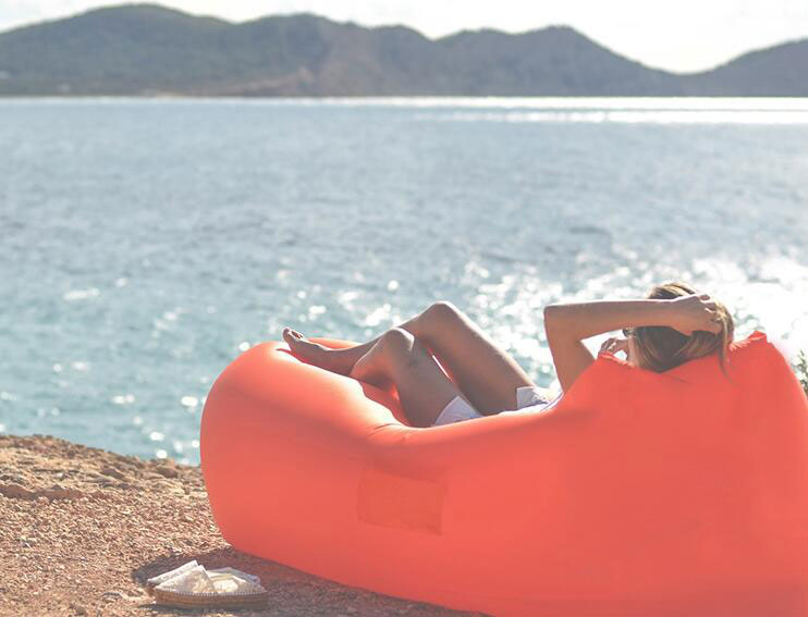 Air sofa ležaljka tamno plava - detalj