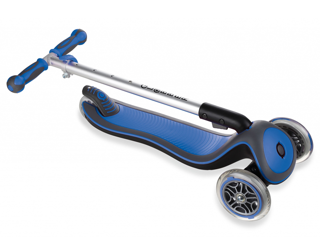 Sklopivi dečiji trotinet Globber Primo Elite Solid 18128 - detalj