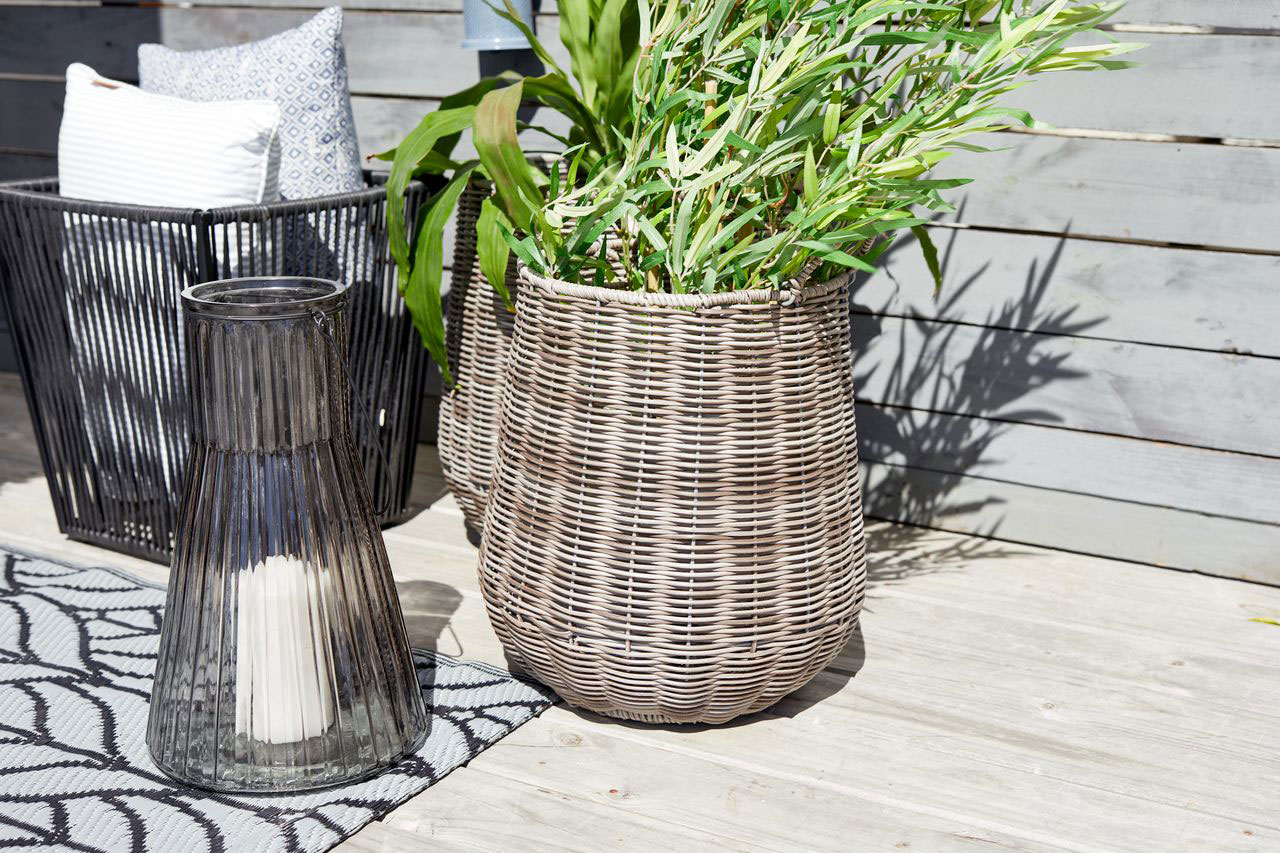 Saksije Od PE Ratana - Komplet od 2 Komada - detalj