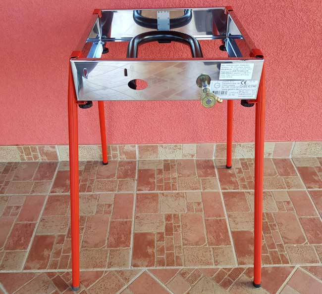 Plinski roštilj Gorenc Classic 40 sa gvozdenom pločom i nogarima - detalj