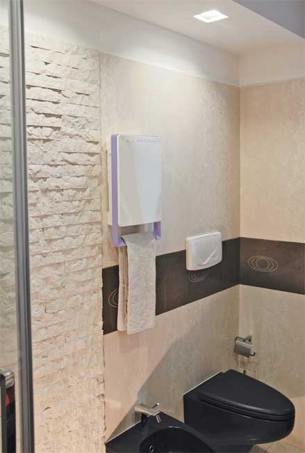 Radialight Grejalica za kupatilo Touch Mauve 1800W - detalj