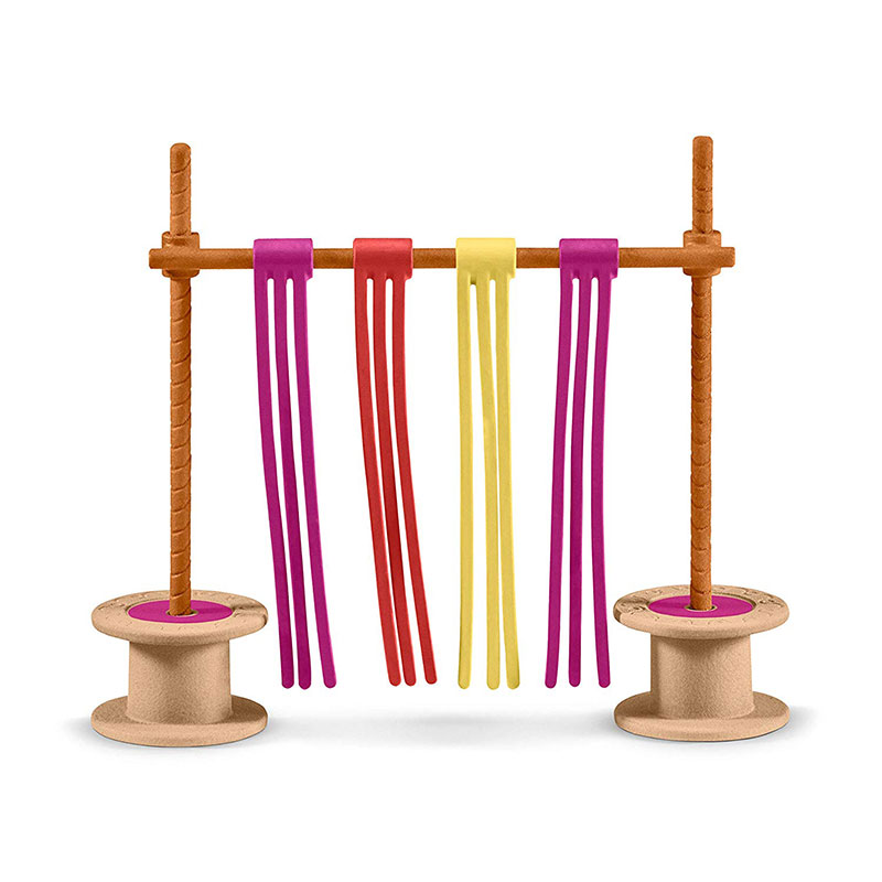 Schleich Figure Konji - Poni i prepreka sa zavesom 42484 - detalj