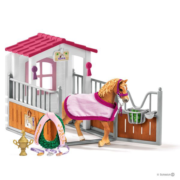 Schleich Figure Konji - Škola jahanja sa štalom konjima i ljudima 72118 - detalj