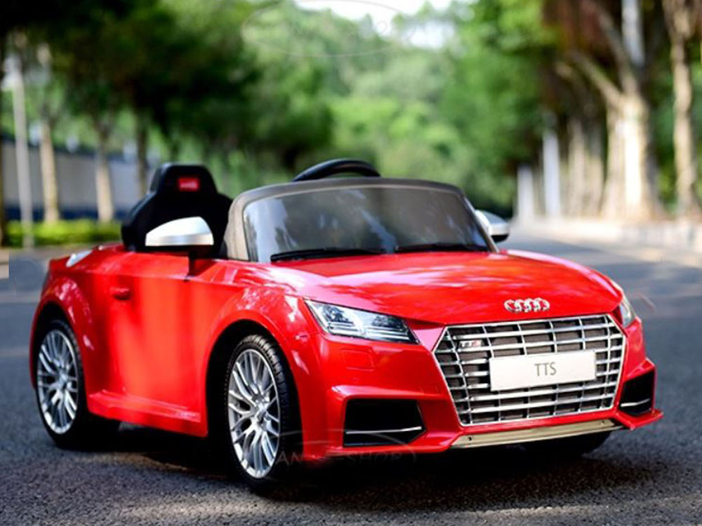 Dečiji automobil na akumulator Ride On AUDI TTS Roadster crveni - detalj