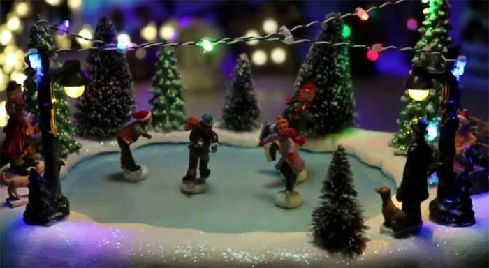 Novogodišnja svetleća LED diorama sa pokretnim figurama Klizalište DRM9 - detalj