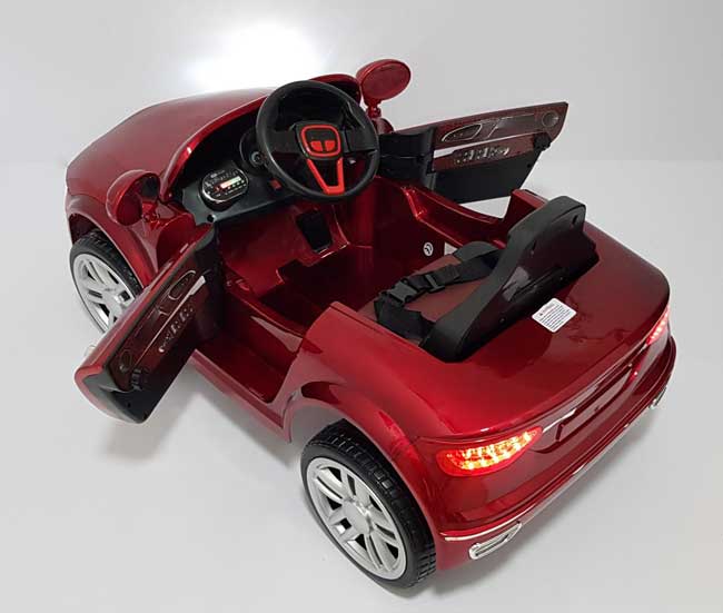 Dečiji automobil na akumulator A8L Red - detalj