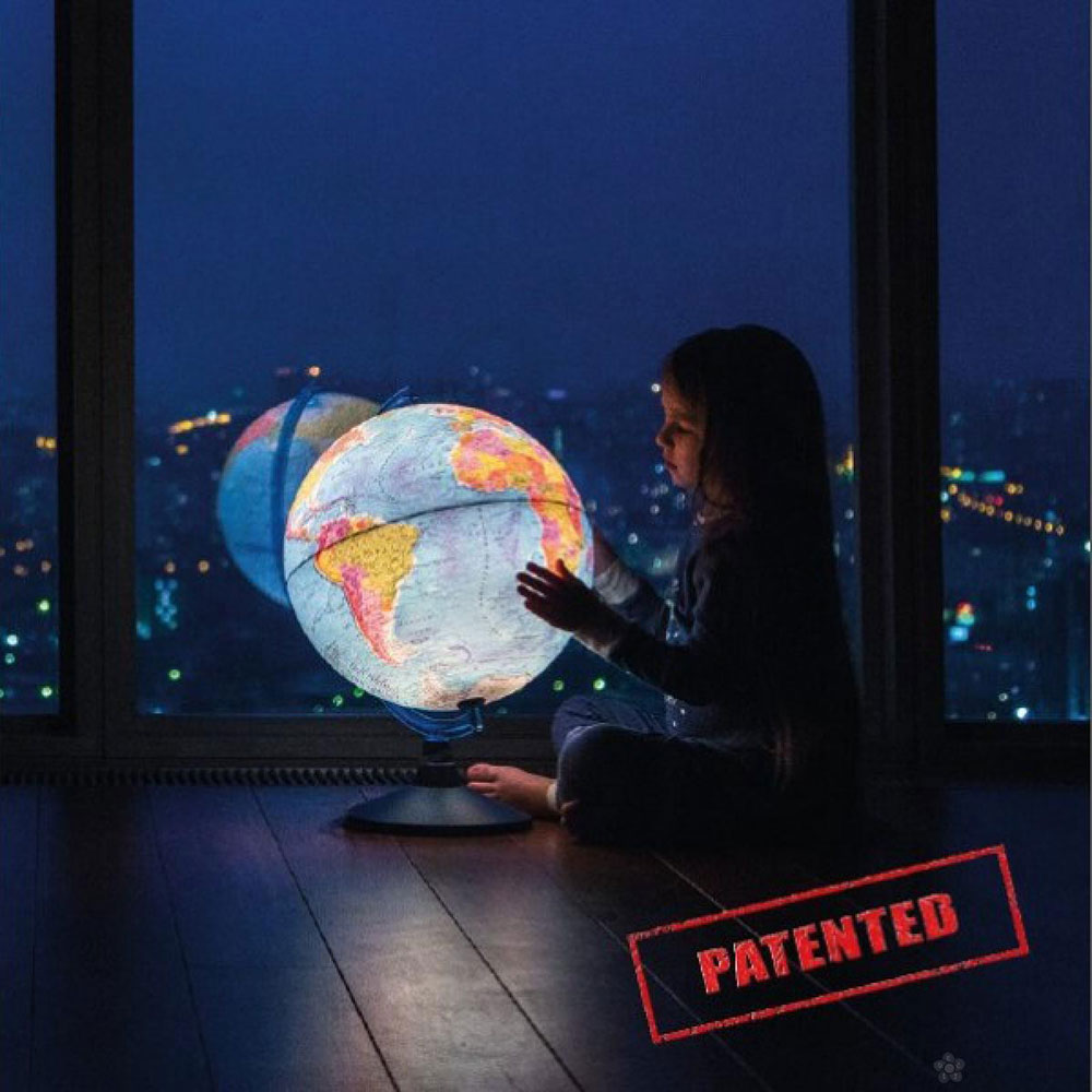 BLUE LINK Globus 21cm sa svetlom - na srpskom jeziku - ćirilica 26168 - detalj