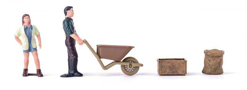 Farma sa domaćim životinjama, ljudima i traktorom Romano Woodyland - detalj