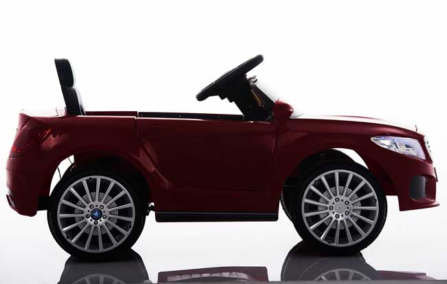 Dečiji automobil na akumulator XMX 825 Crveni - detalj