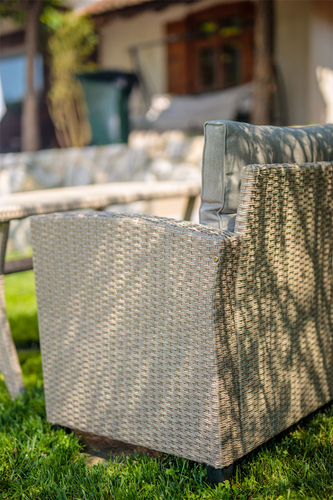 Ugaona Garnitura Akami - detalj