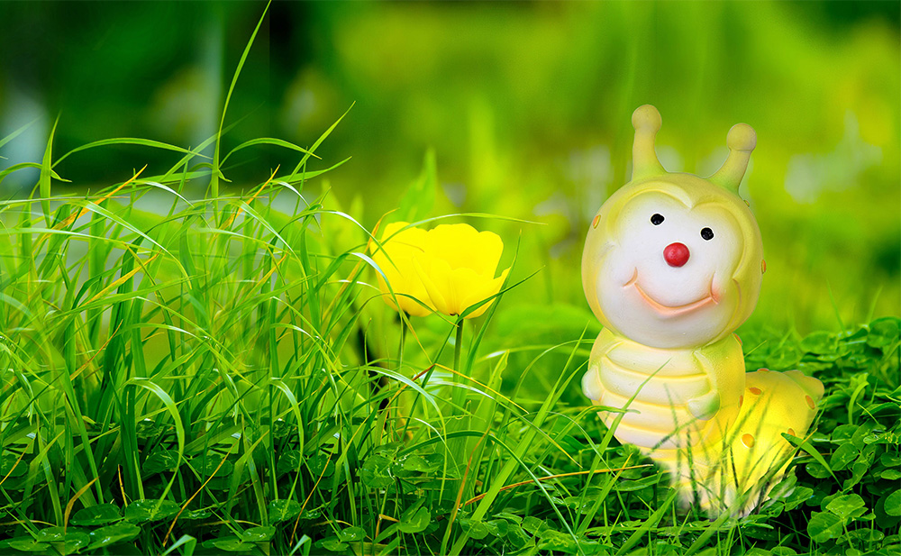 Globo solarna lampa gusenica - detalj